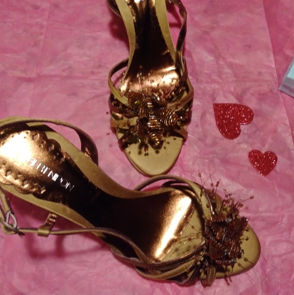 Fabulous Albert Nipon Dress Heels - Brand New